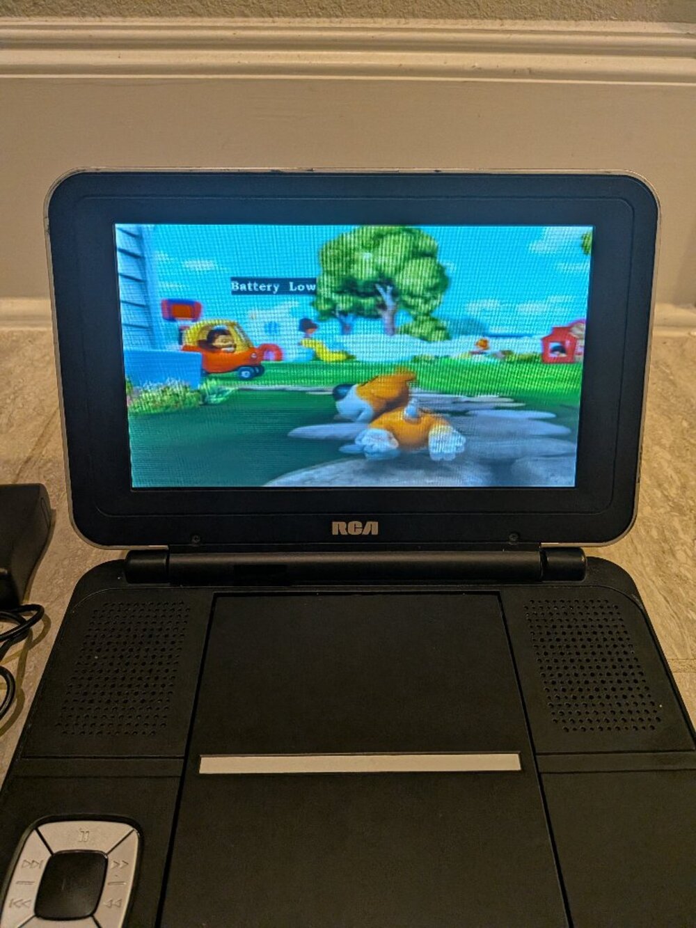 RCA DRC6309 Portable DVD Digital Video Player Black